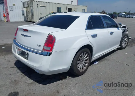 2014 Chrysler 300 из США, поврежденный, VIN 2C3CCAAGXEH380526
